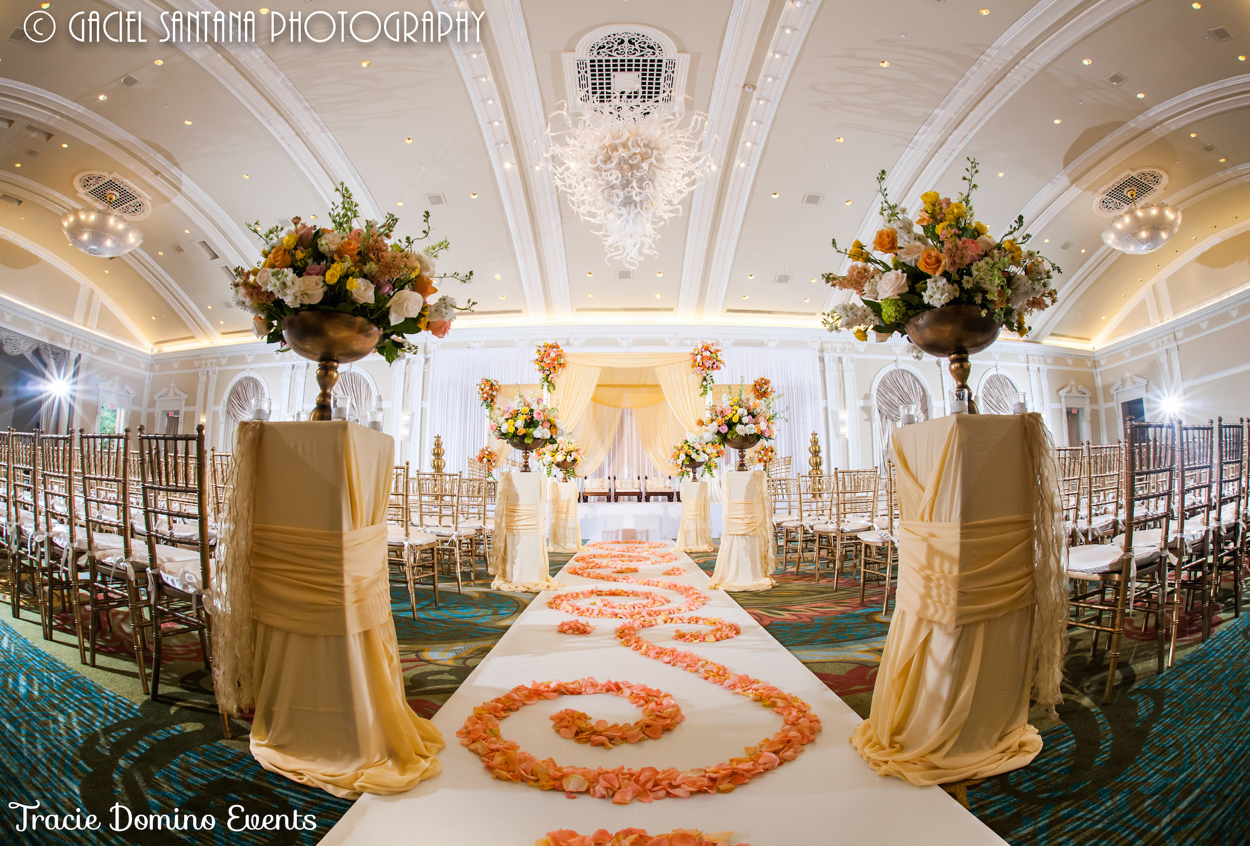 Vanya | Revuse Wedding Formals | RV-10 main image 0